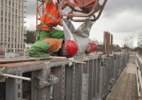 bouwplaats: betonwand laag 0