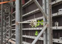 bouwplaats: betonwand laag 0